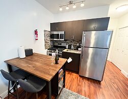 The Pearl Beachside Apartments on Hollywood Beach Broadwalk