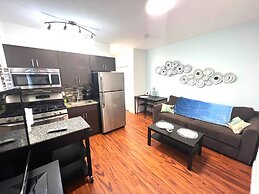 The Pearl Beachside Apartments on Hollywood Beach Broadwalk