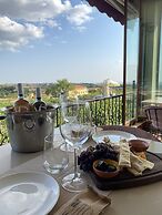 Dessera Vineyards Hotel