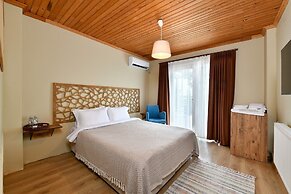 Dessera Vineyards Hotel