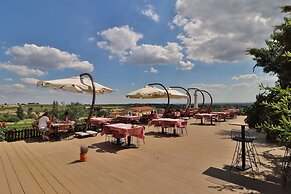 Dessera Vineyards Hotel