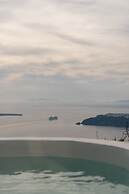 Serendipity Cliffside Villa & Suites