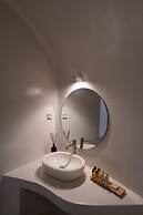 Serendipity Cliffside Villa & Suites