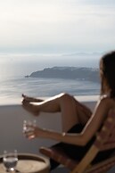 Serendipity Cliffside Villa & Suites