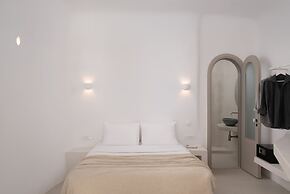 Serendipity Cliffside Villa & Suites