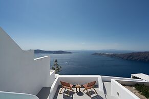 Serendipity Cliffside Villa & Suites