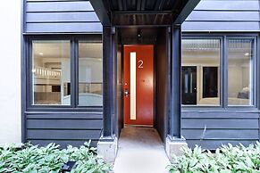 3 Bedroom Mountain Vacation Rental Located 2 Blocks From the Silver Qu