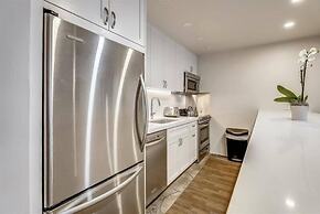 3 Bedroom Mountain Vacation Rental Located 2 Blocks From the Silver Qu