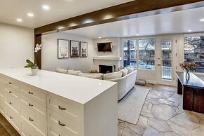 3 Bedroom Mountain Vacation Rental Located 2 Blocks From the Silver Qu