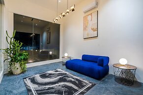 EASTERN HOTEL BOJONEGORO