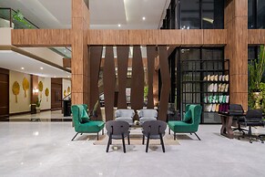 EASTERN HOTEL BOJONEGORO