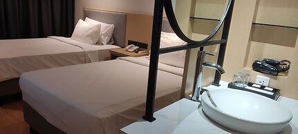 EASTERN HOTEL BOJONEGORO