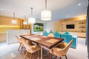 EASTERN HOTEL BOJONEGORO