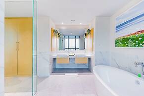 EASTERN HOTEL BOJONEGORO