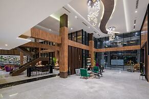 EASTERN HOTEL BOJONEGORO