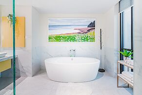 EASTERN HOTEL BOJONEGORO