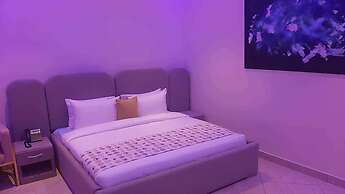 The Platinum Bay Hotel