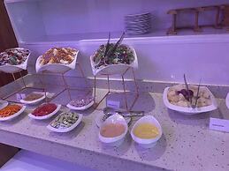 The Platinum Bay Hotel