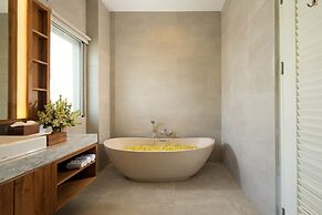 Villa Christie by Nakula