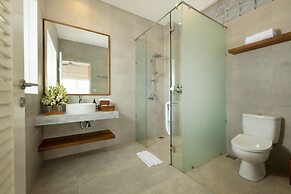 Villa Christie by Nakula