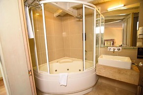 Alp Pasa Gazetta - Special Class