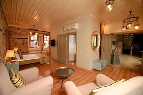 Alp Pasa Gazetta - Special Class