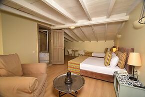 Alp Pasa Gazetta - Special Class