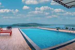 Hotel Hilltop International