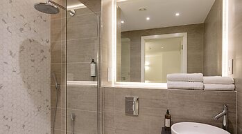 Charles Hope Apartments Brentford