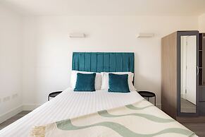 Charles Hope Apartments Brentford