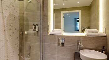 Charles Hope Apartments Brentford