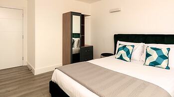 Charles Hope Apartments Brentford