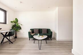 Charles Hope Apartments Brentford