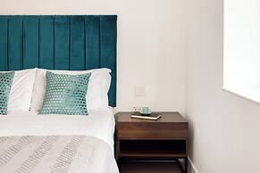 Charles Hope Apartments Brentford