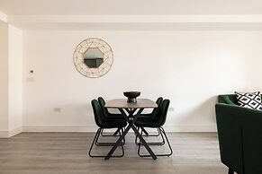 Charles Hope Apartments Brentford