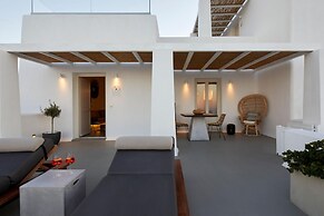 One Bedroom Panoramic - White Co