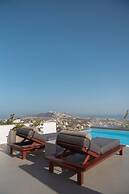 One Bedroom Panoramic - White Co