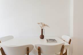 Top-Class 2BR Apartment in Marousi