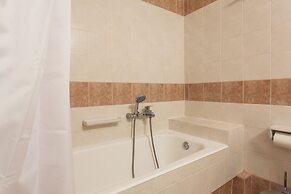 Top-Class 2BR Apartment in Marousi