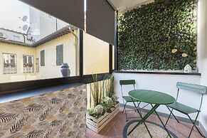 Ponte Vecchio Luxury Suite by Mmega