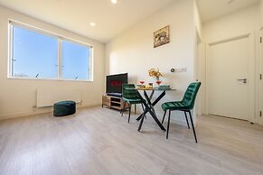 Luxury 1 Bedroom Serviced Apartment in the Heart of Stevenage