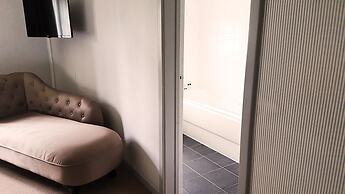 The Royal Oak Duddington