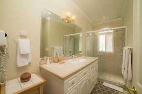 Colina 15C - 3 bdr 2 Bath Family