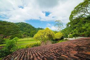 Colina 15C - 3 bdr 2 Bath Family