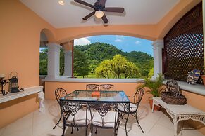 Colina 15C - 3 bdr 2 Bath Family