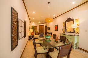 Veranda 8F - 2 bdr 2 Bath - Condo