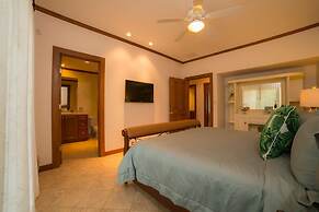 Veranda 8F - 2 bdr 2 Bath - Condo