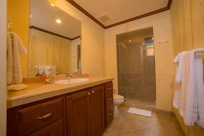 Veranda 8F - 2 bdr 2 Bath - Condo