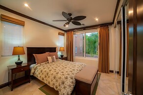 Altavista 5A 3 bdr 3 Bath Ocean View