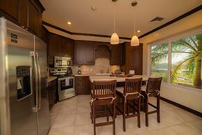 Altavista 5A 3 bdr 3 Bath Ocean View